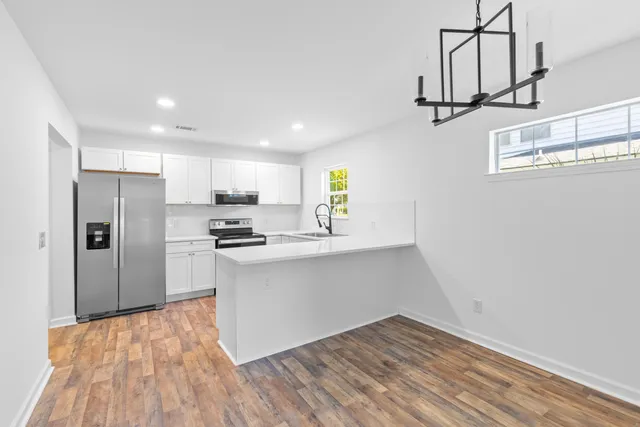 $2,825 | 3145 Queensgate Way, Mount Pleasant, SC 29466