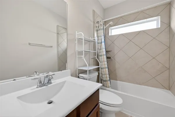 a front view of house with yard patio and green space