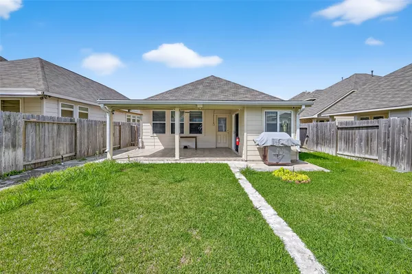 $2,300 | 7631 Granite Terrace Lane, Houston, TX 77083