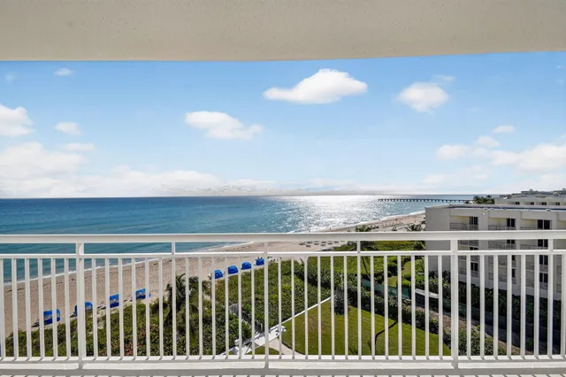 $1,300,000 | 2780 South Ocean Boulevard, Unit 703, Palm Beach, FL 33480