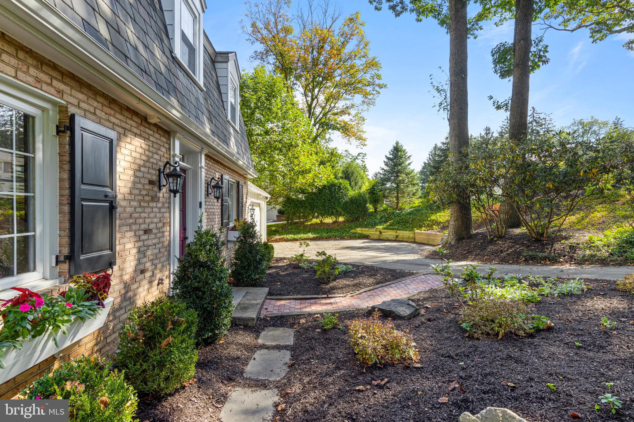 149 Vincent Road Paoli, PA 19301 - Photo 4 of 31 Exterior