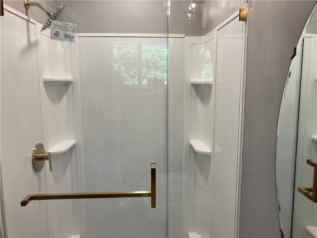 159 McIntyre Road Pittsburgh, PA 15237 - Photo 13 of 38