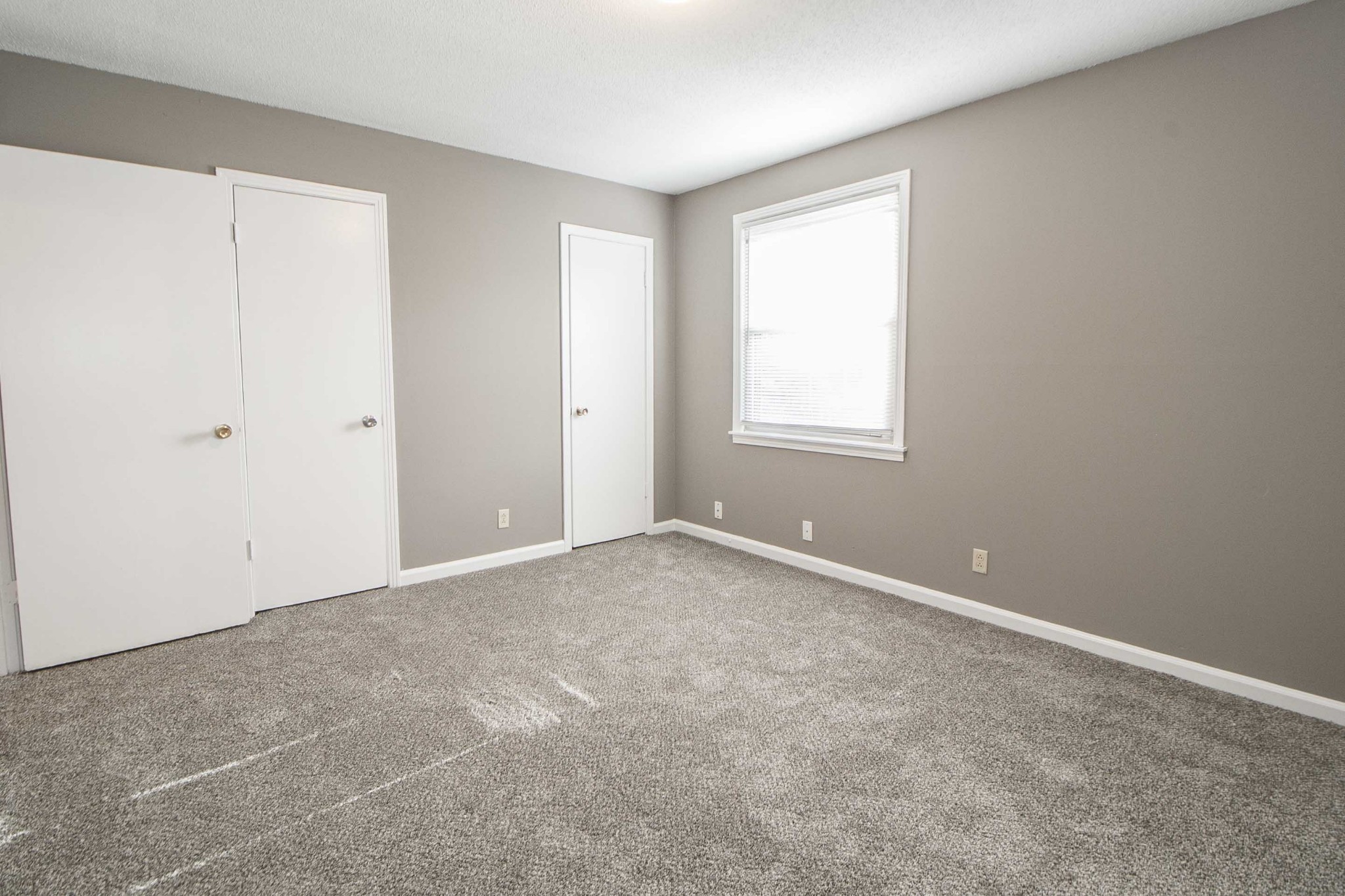 807 Golf View Place, Unit C Clarksville, TN 37043 - Photo 23 of 24 a view of an empty room with a window