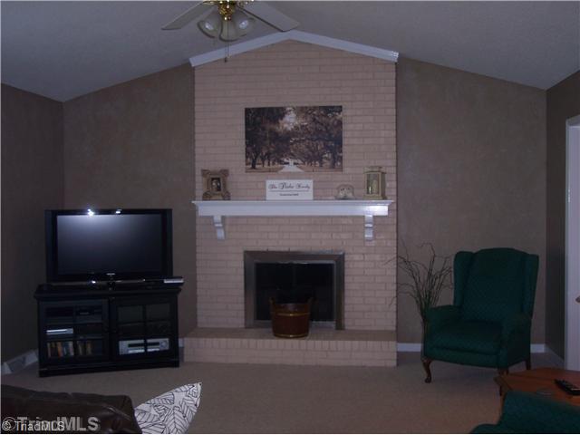 2459 Willard Road High Point, NC 27265 - Photo 2 of 12 Living Room.