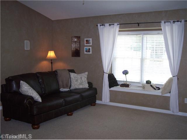 2459 Willard Road High Point, NC 27265 - Photo 3 of 12 Living Room.