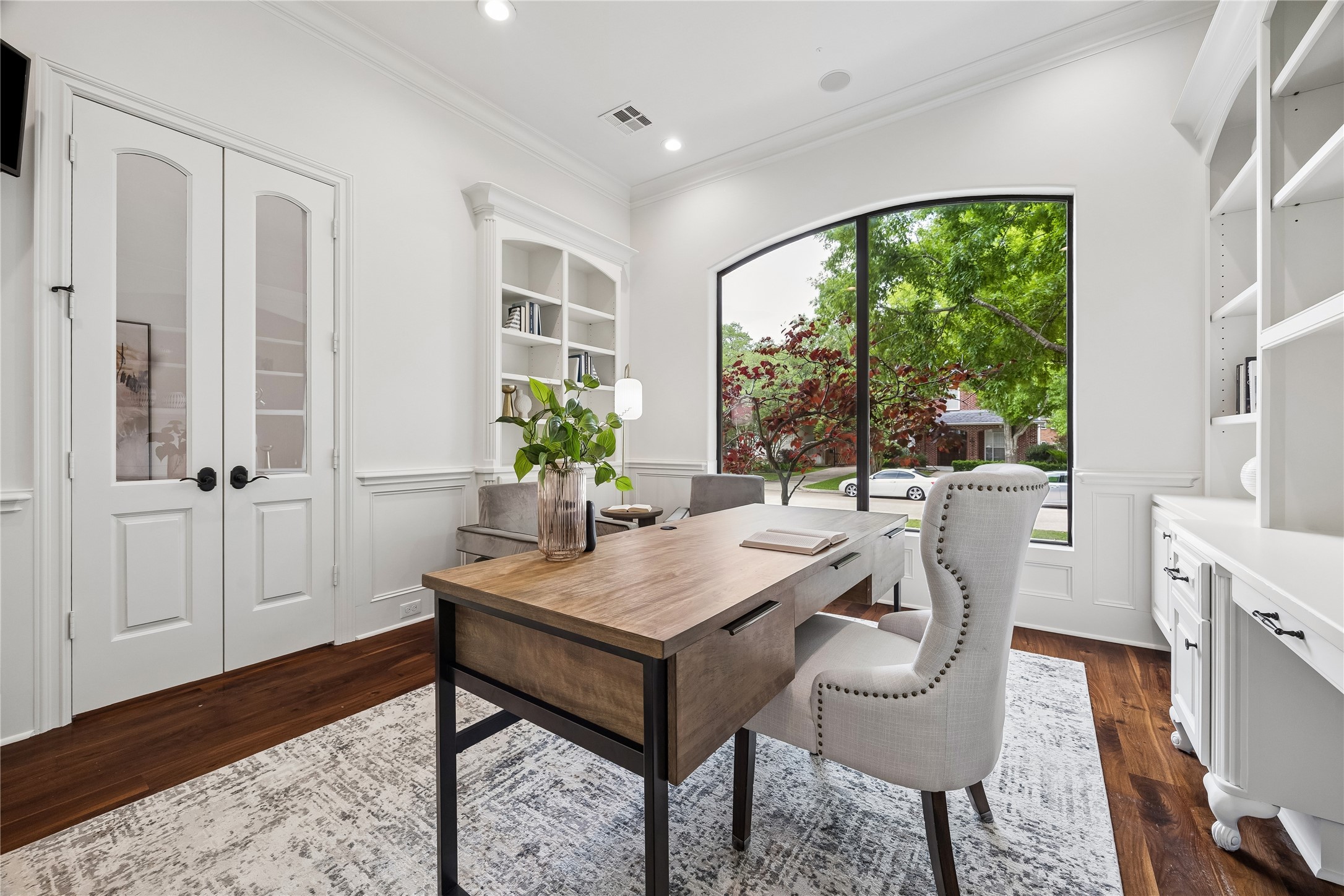 4511 Merrie Lane Bellaire, TX 77401 - Photo 6 of 46 a view of a dining room with furniture window and wooden floor