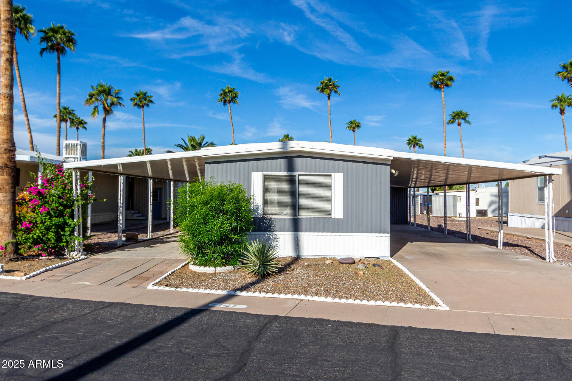 303 South Recker Road, Unit 141 Mesa, AZ 85206 - Photo 2 of 30 02 - Recker