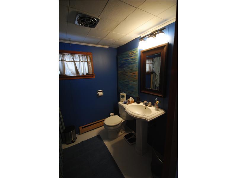 13 Orchard Road Cumberland Center, ME 04021 - Photo 7 of 18 Bathroom.