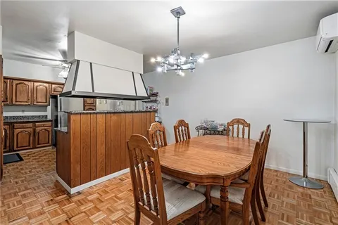 $850,000 | 437 South Aiken Avenue, Pittsburgh, PA 15232