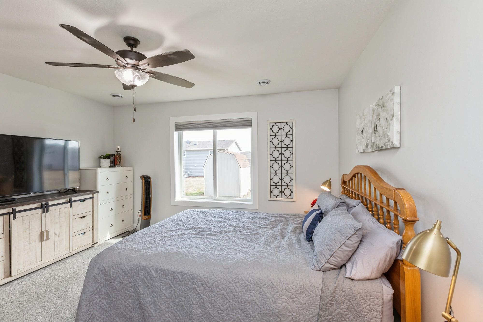 413 Fawn Run Kenyon, MN 55946 - Photo 15 of 28