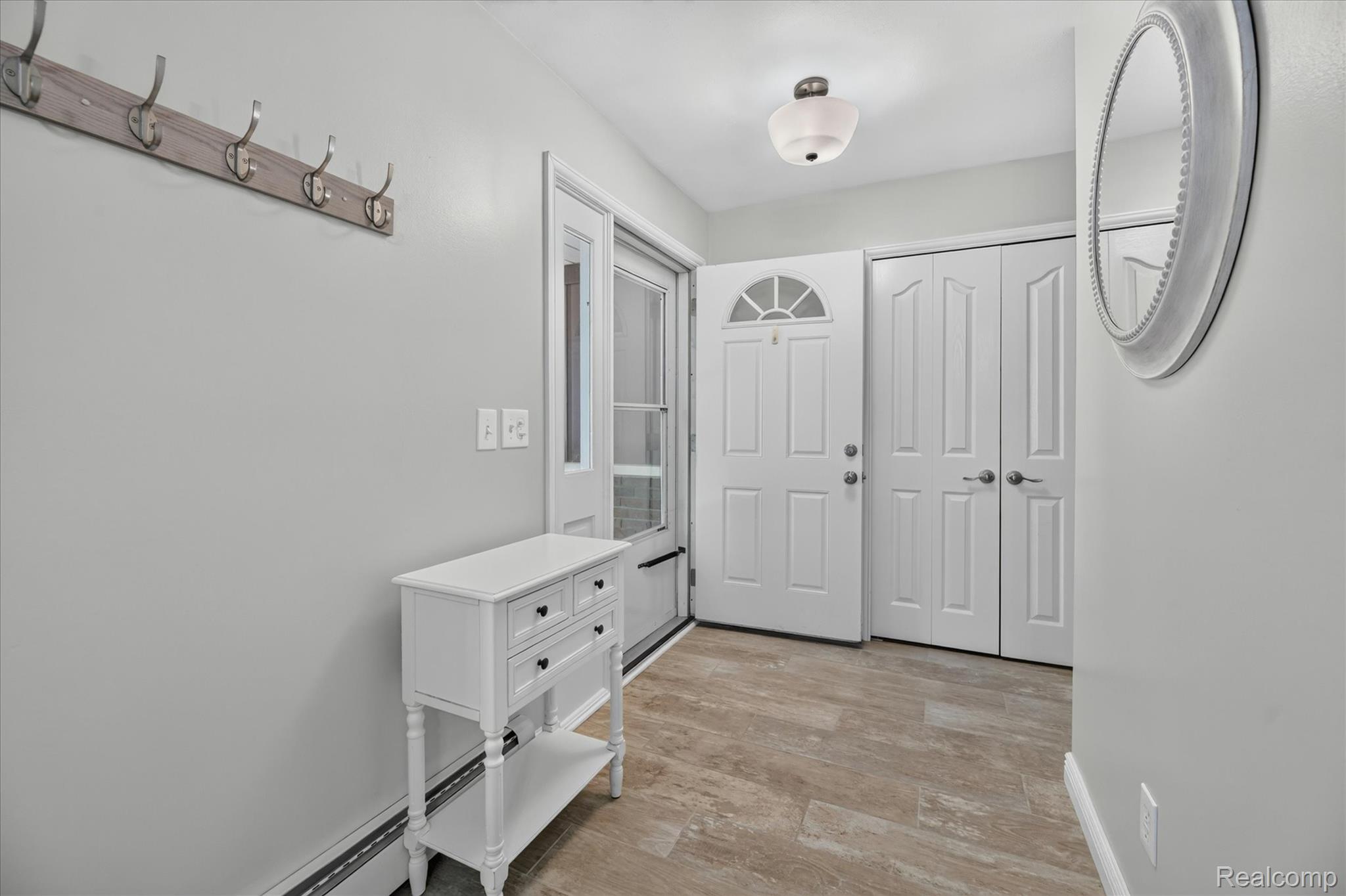 423 Sunset Street White Lake, MI 48383 - Photo 9 of 65 09-423-Sunset-St-Windowstill.jpg