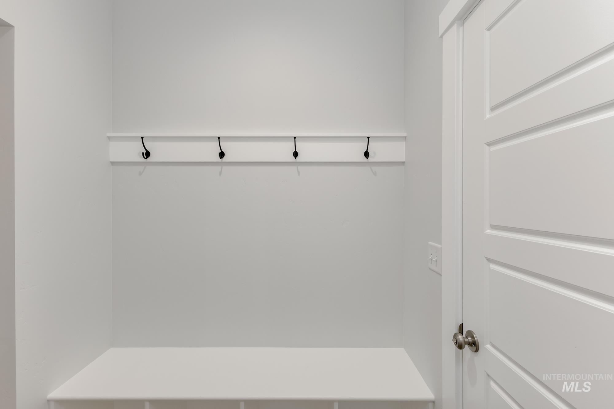 2086 South Border Way Meridian, ID 83642 - Photo 9 of 19 View of mudroom