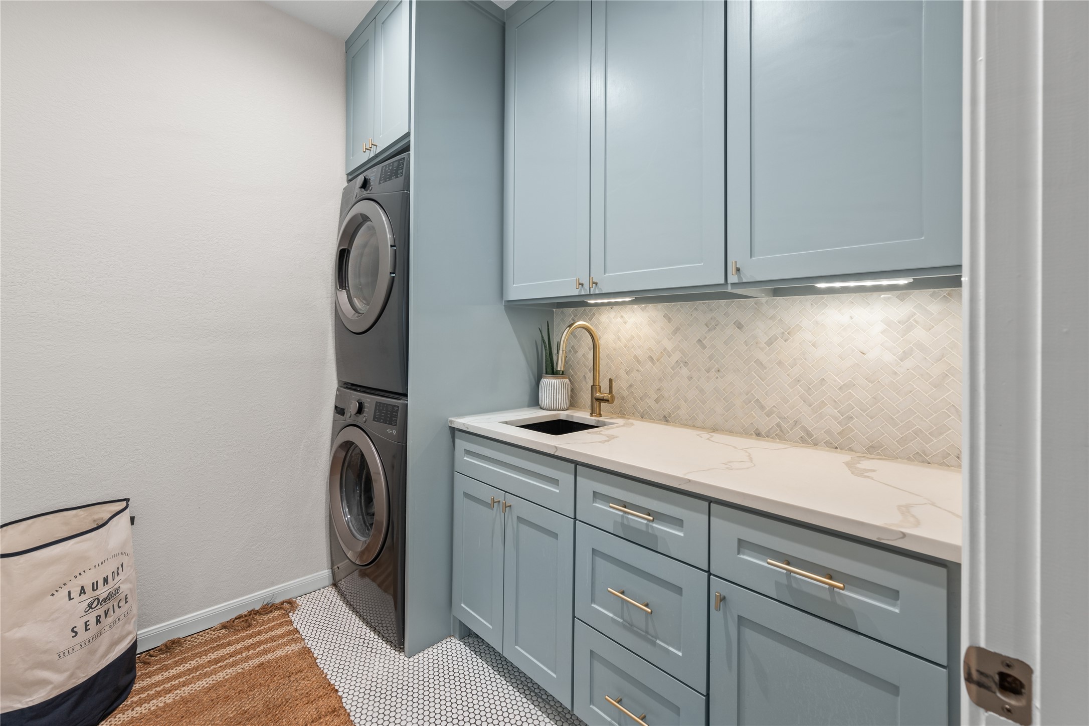 2504 Hagerman Road Conroe, TX 77384 - Photo 29 of 50 a room with storage and utility