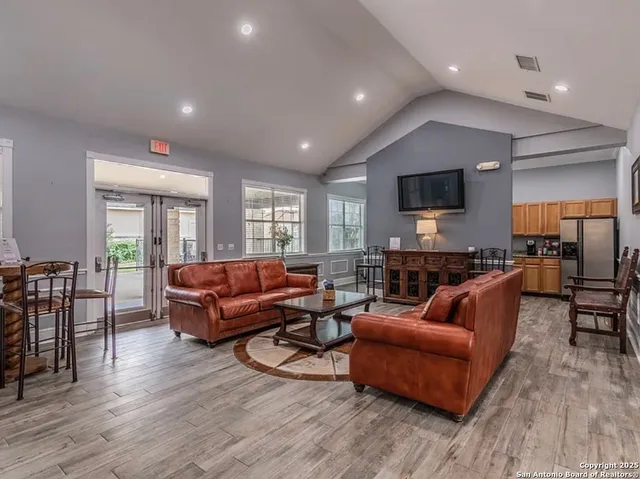 $1,450 | 1000 Diamond Road, Unit 1302, Boerne, TX 78006