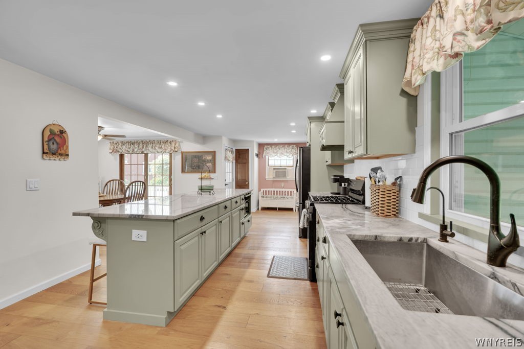 7700 Bleistein Road West Falls, NY 14170 - Photo 7 of 42