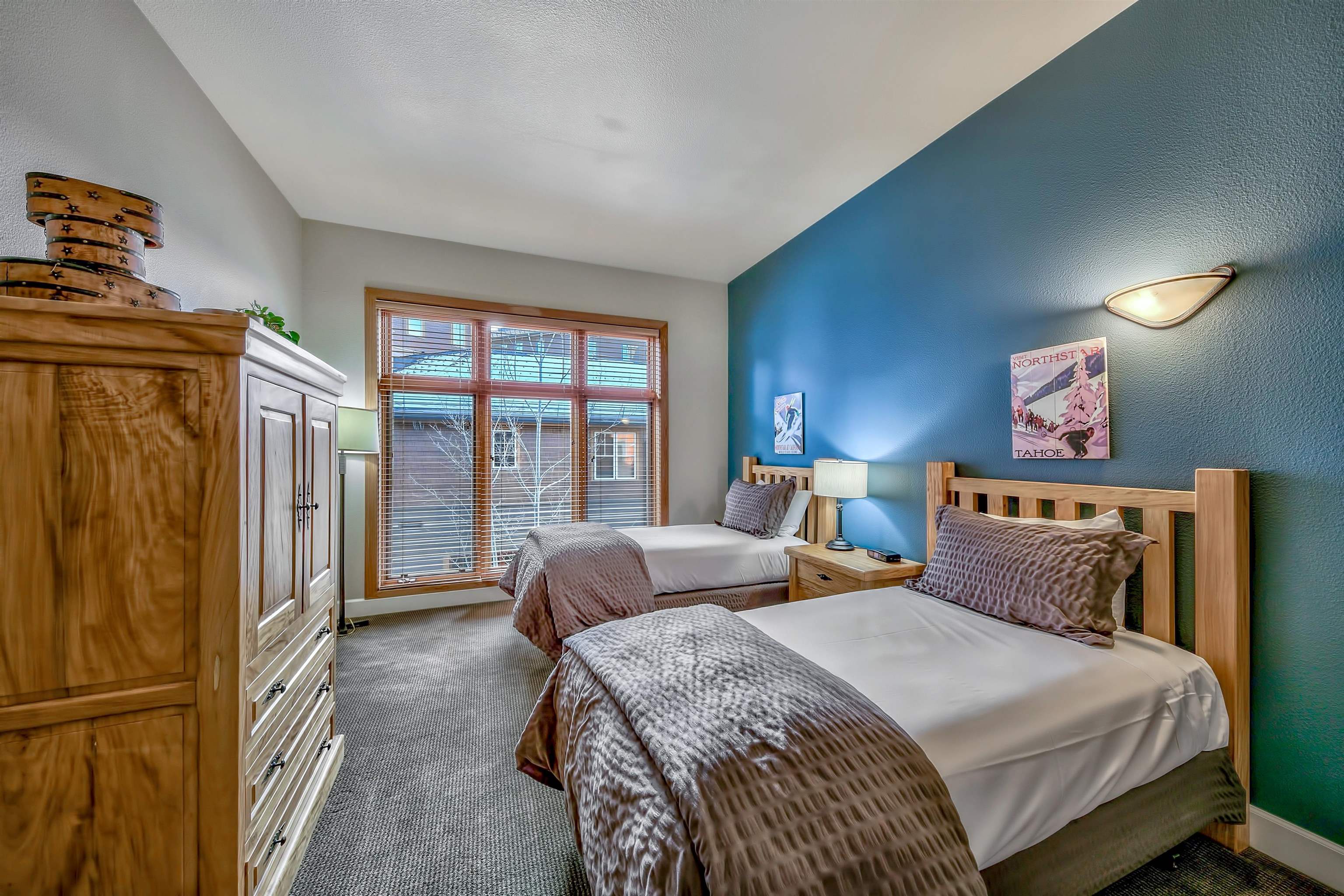 2100 North Village Drive, Unit 202/2 Truckee, CA 96161 - Photo 15 of 20 a bedroom with a bed and a window