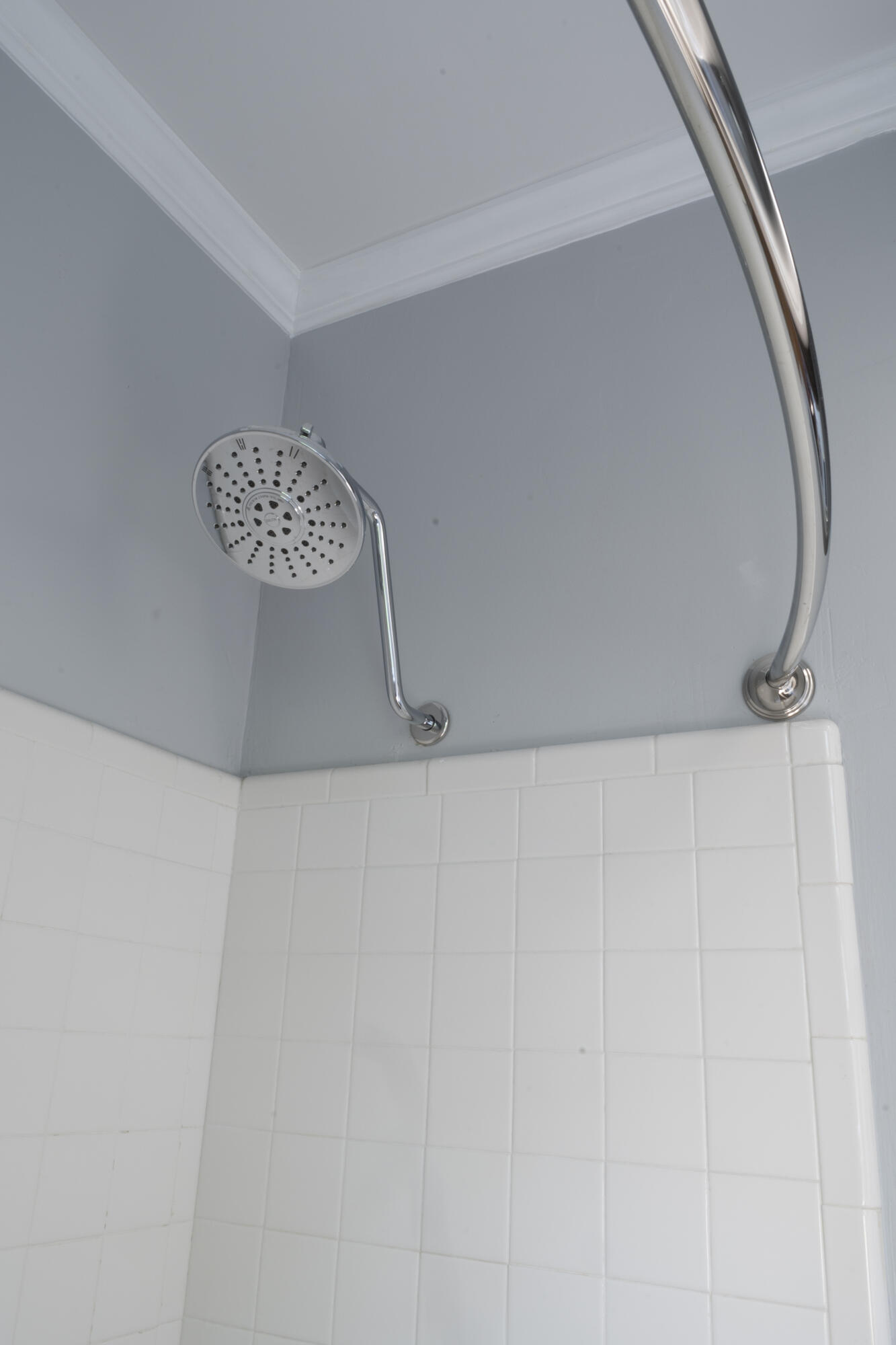 190 North Crest Road, Unit 10 Chattanooga, TN 37404 - Photo 16 of 26 Shower