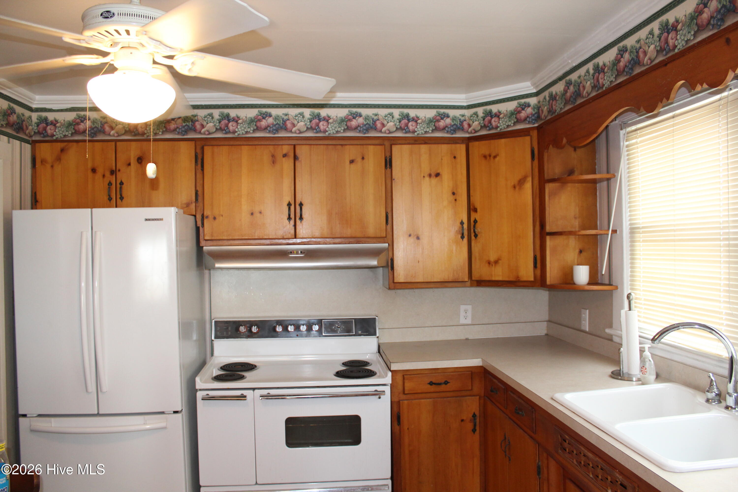 167 Lake Road Newport, NC 28570 - Photo 18 of 36 Kitchen View 2
