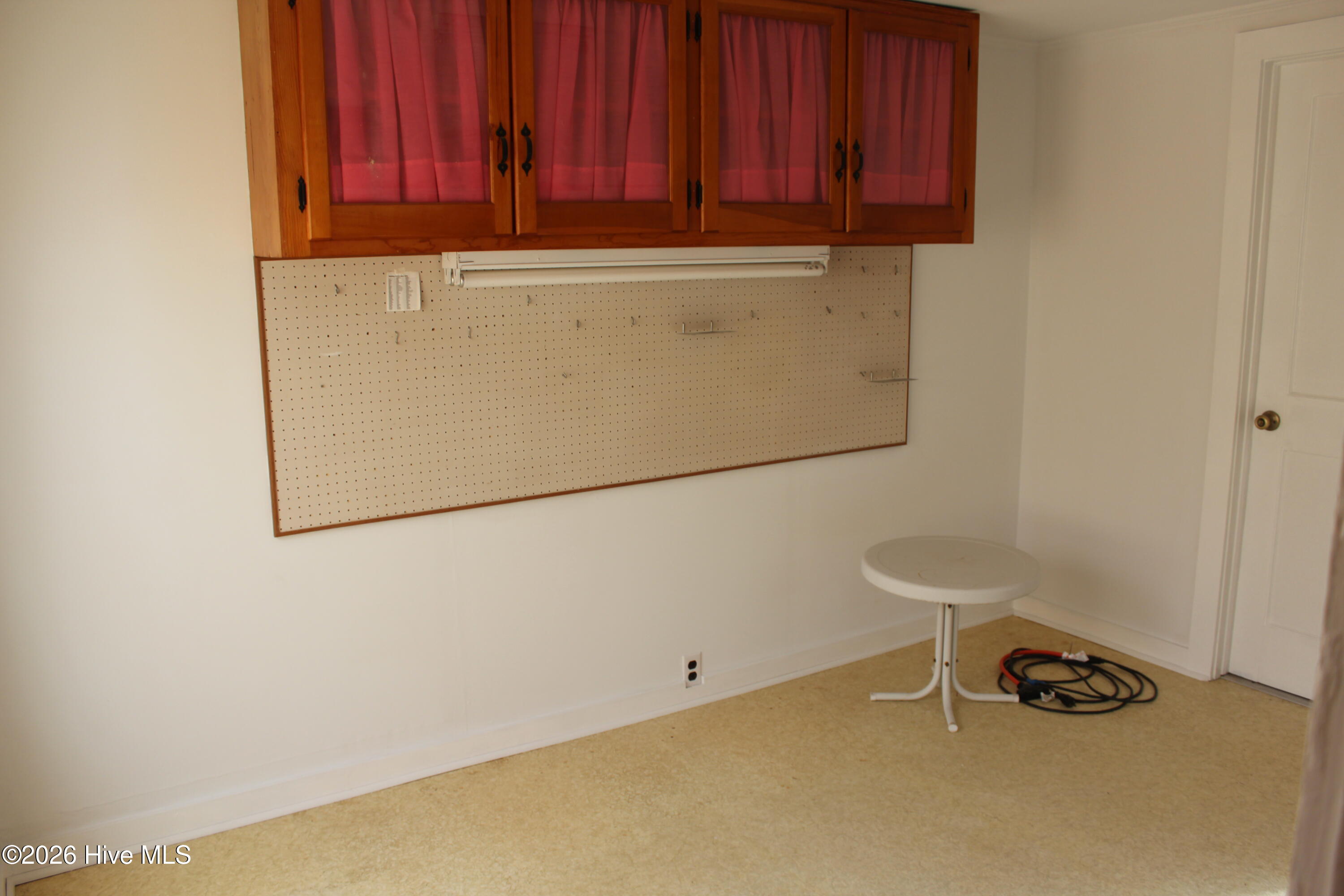 167 Lake Road Newport, NC 28570 - Photo 32 of 36 Office