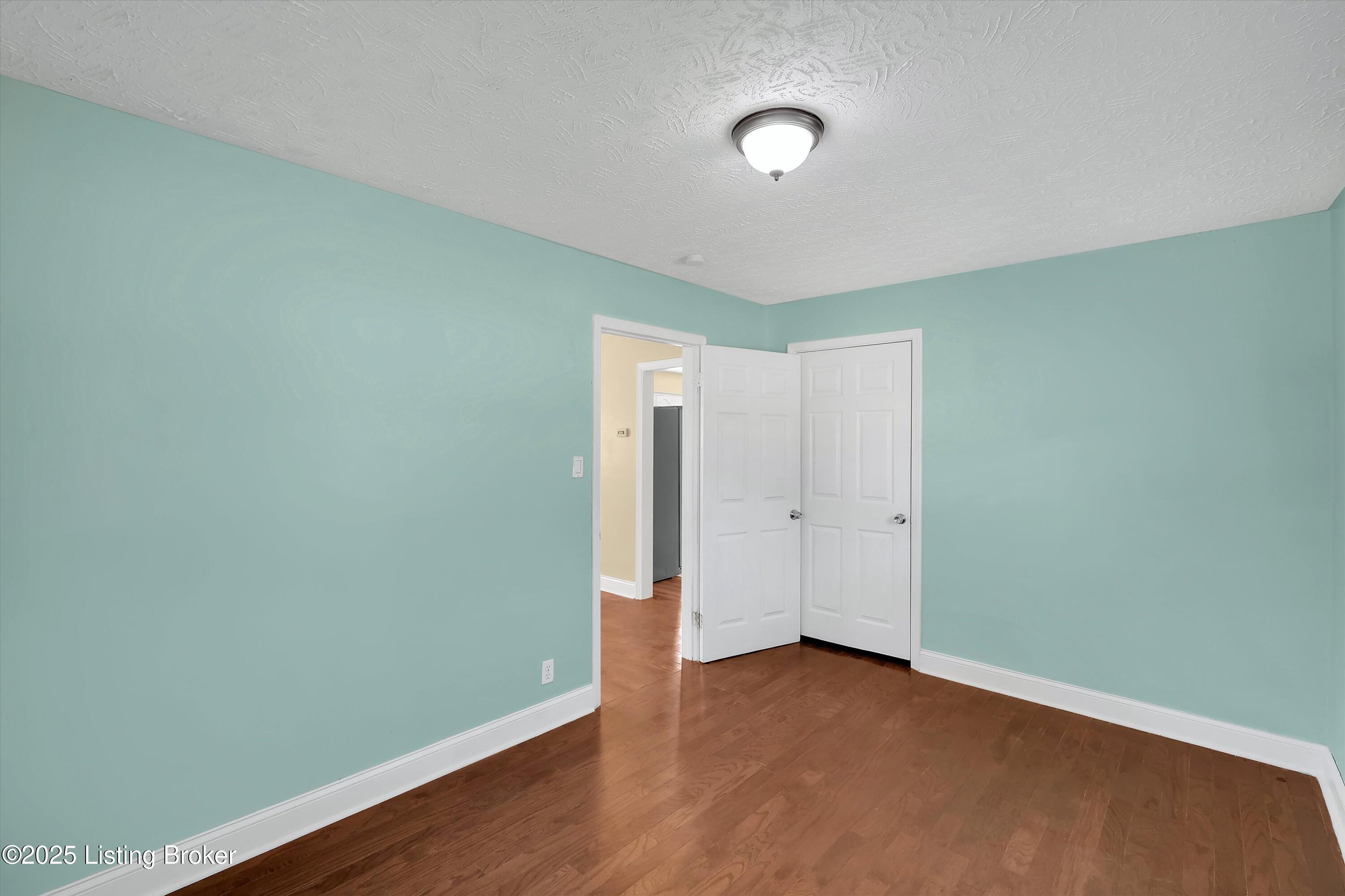 6647 Sylvania Road Louisville, KY 40258 - Photo 10 of 23 Bedroom 1