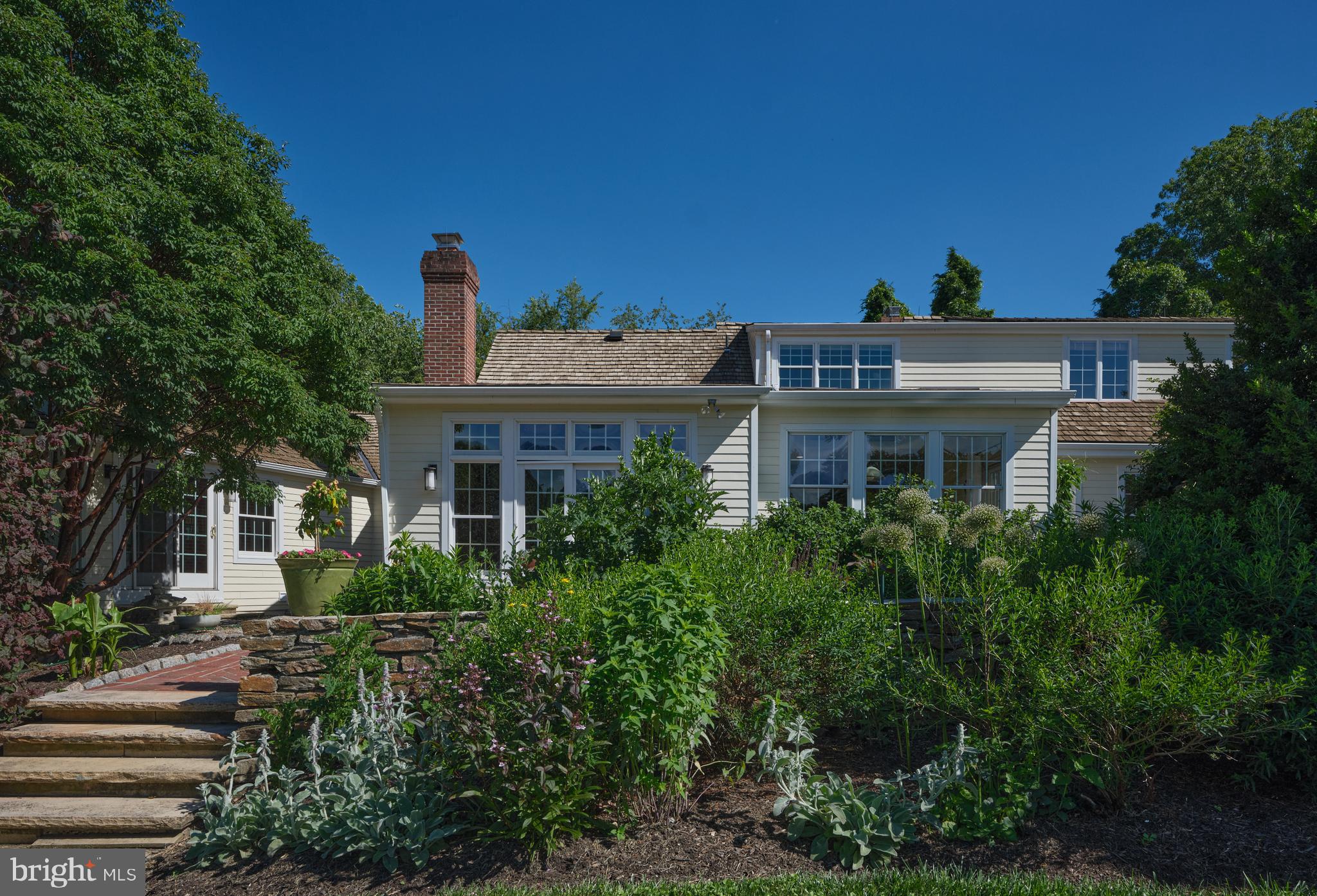 941 Mt Eyre Road Washington Crossing, PA 18977 - Photo 53 of 67 Lush Landscaping
