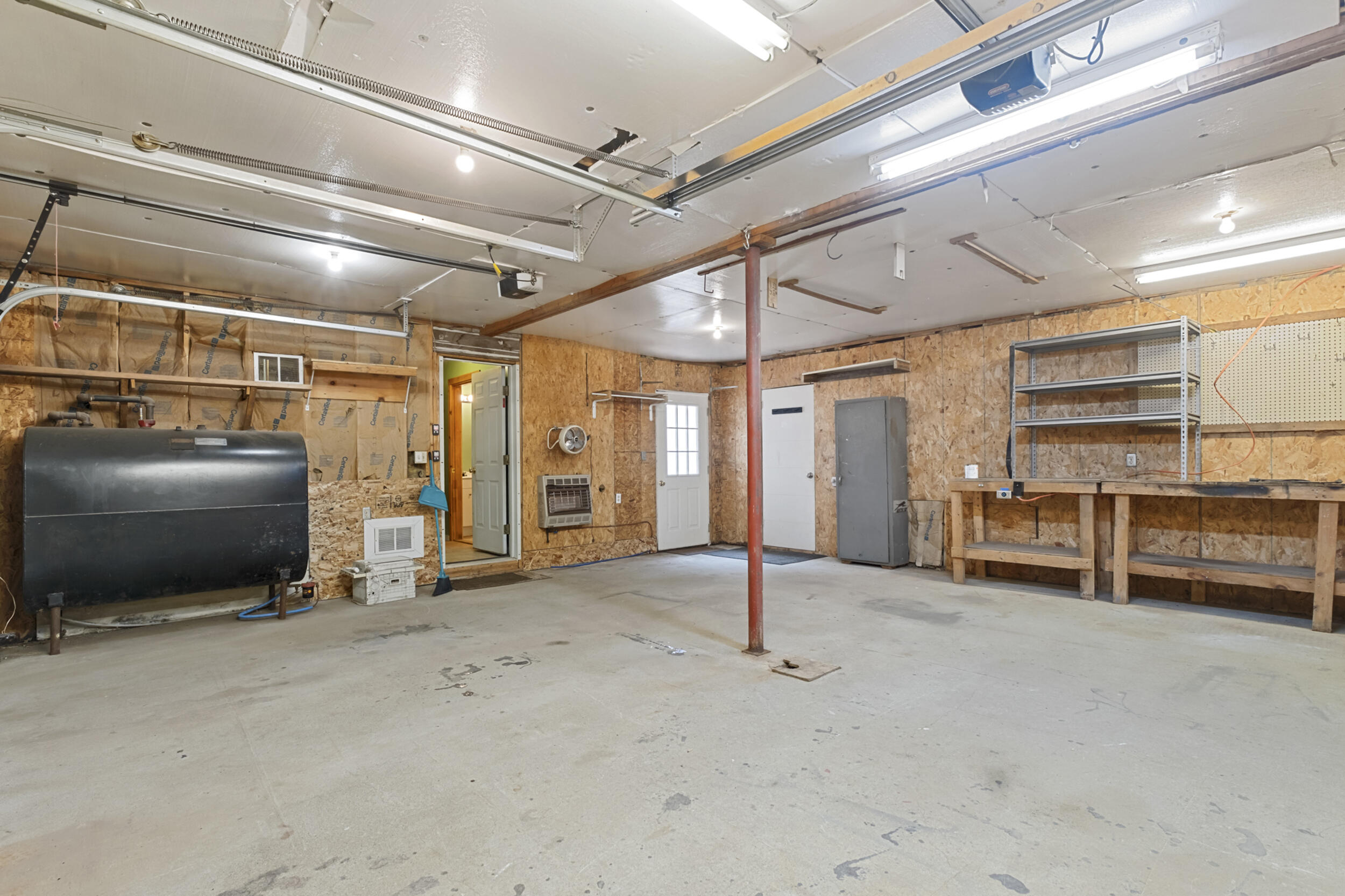 96 Taylor Woods Road Belgrade, ME 04917 - Photo 46 of 76 96_taylor_woods-interior-22