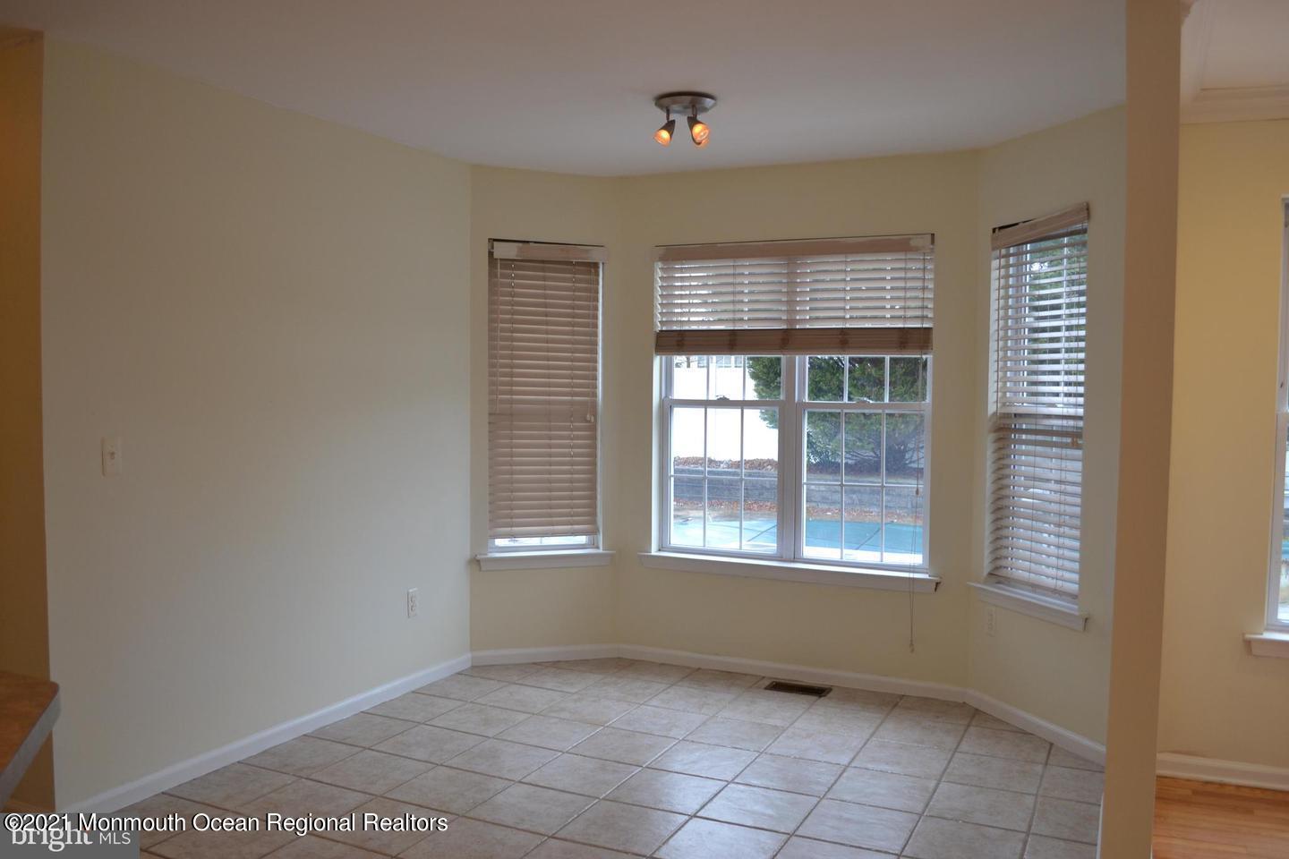 325 Leeward Road Manahawkin, NJ 08050 - Photo 15 of 35 15