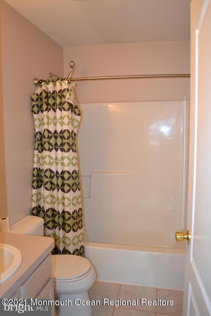 325 Leeward Road Manahawkin, NJ 08050 - Photo 17 of 35 17
