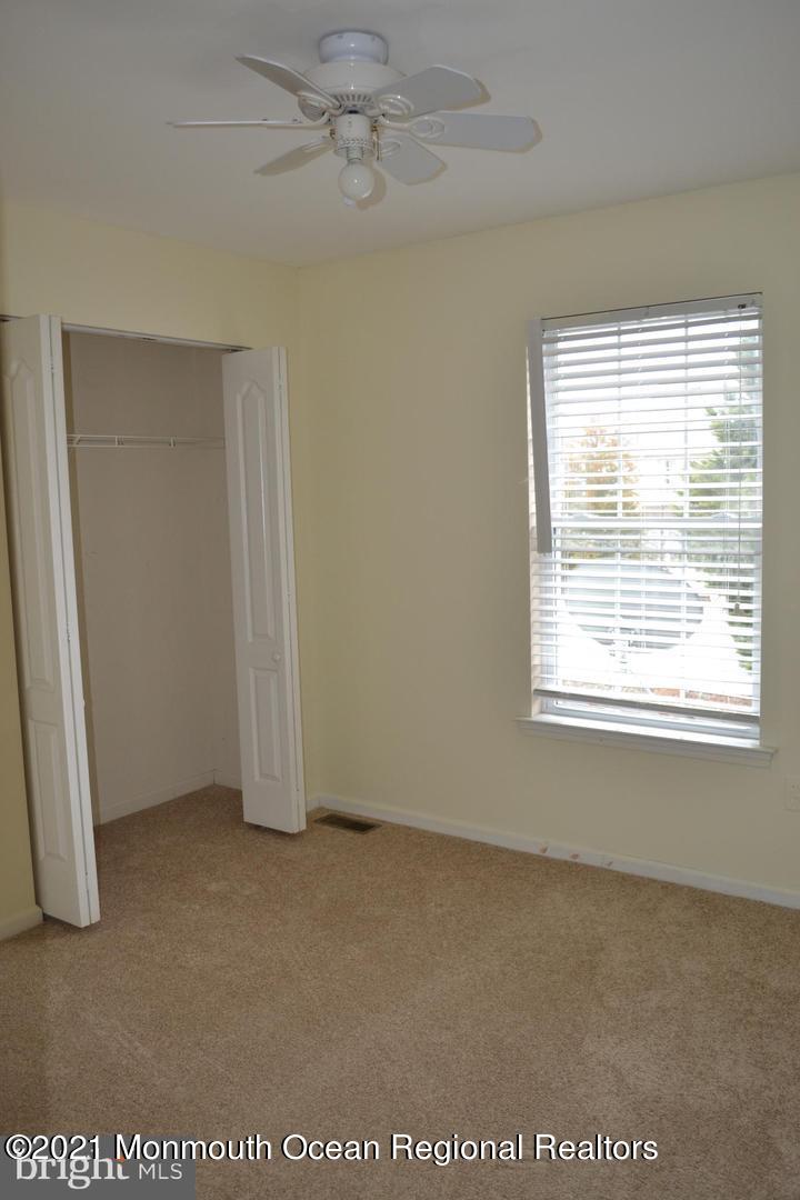 325 Leeward Road Manahawkin, NJ 08050 - Photo 18 of 35 18