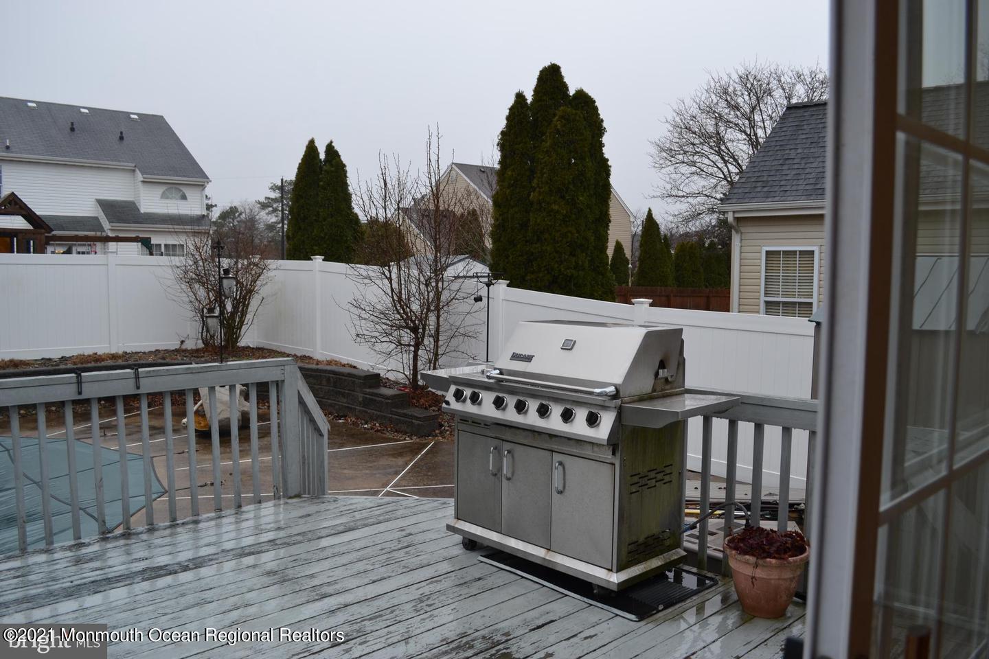 325 Leeward Road Manahawkin, NJ 08050 - Photo 31 of 35 31