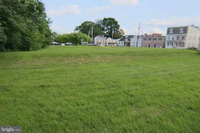 a view of a big yard