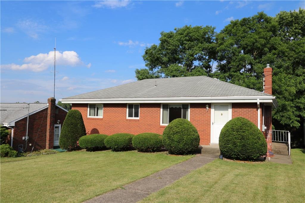 115 Flicker Drive McKees Rocks, PA 15136 - Photo 1 of 18 Gallery Image 1