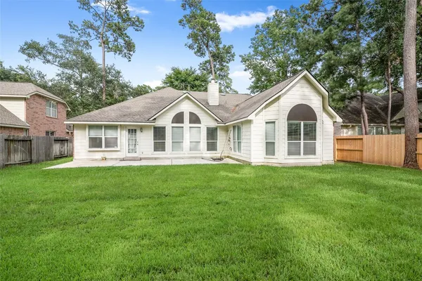 $2,800 | 95 East Whistlers Bend Circle, The Woodlands, TX 77384