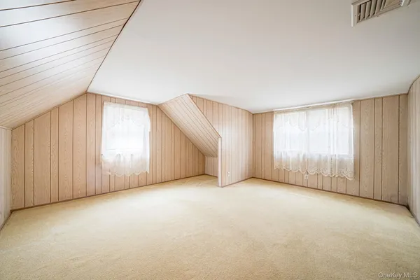 $724,999 | 1760 Slocum Street, Hewlett, NY 11557