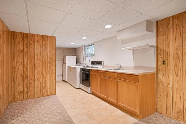 $724,999 | 1760 Slocum Street, Hewlett, NY 11557