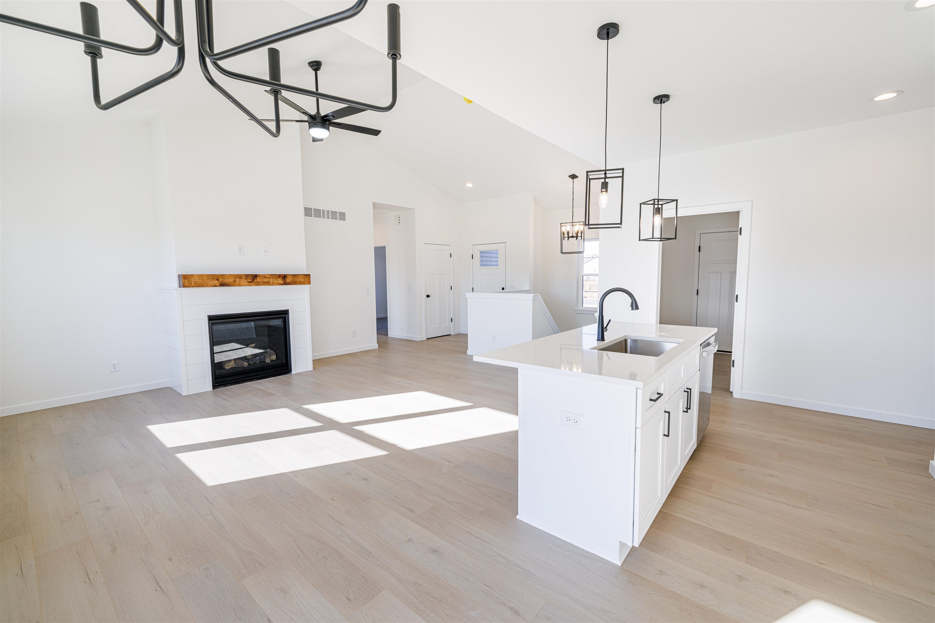 1702 Kyle Beloit, WI 53511 - Photo 11 of 23