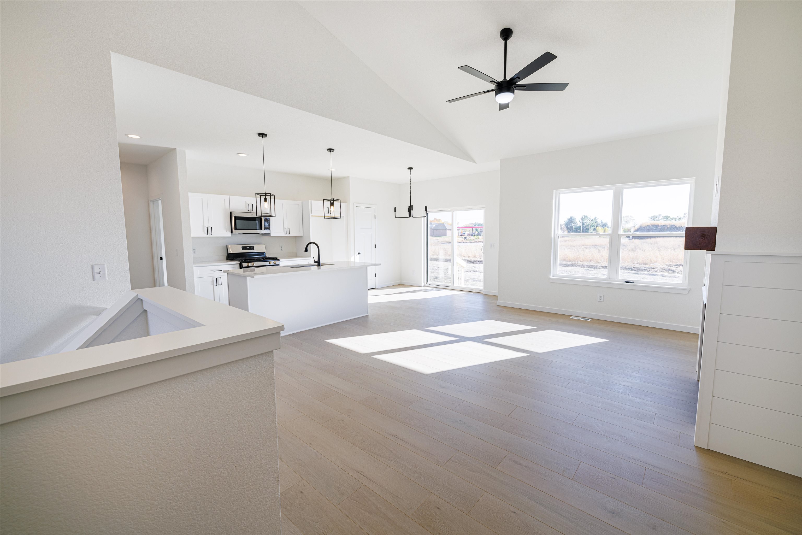 1702 Kyle Beloit, WI 53511 - Photo 6 of 23