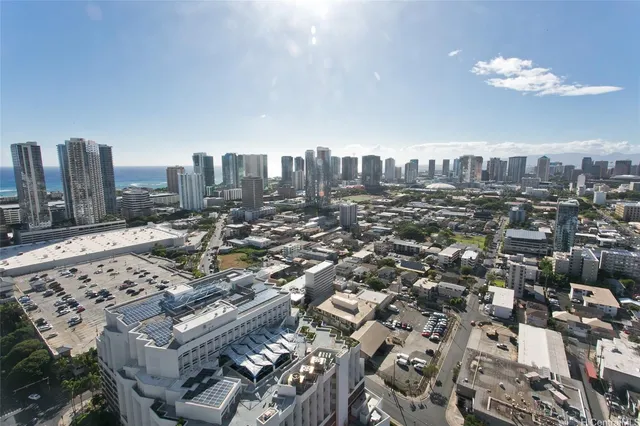 $4,300 | 1515 Liona Street, Unit 3516, Honolulu, HI 96814