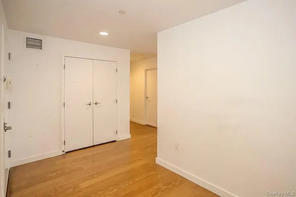 $3,380 | 40-28 College Point Boulevard, Unit 810 | Flushing