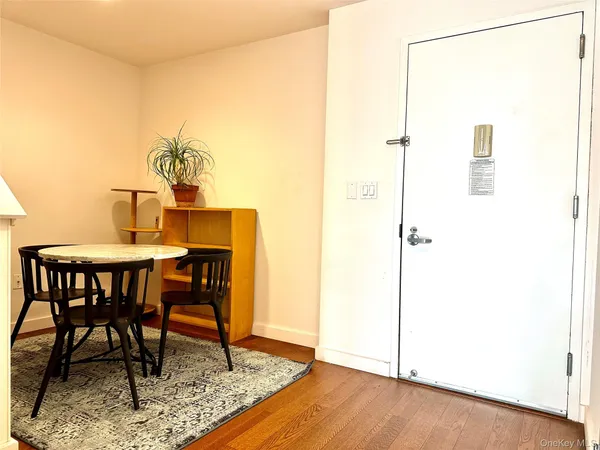 $3,380 | 40-28 College Point Boulevard, Unit 810 | Flushing