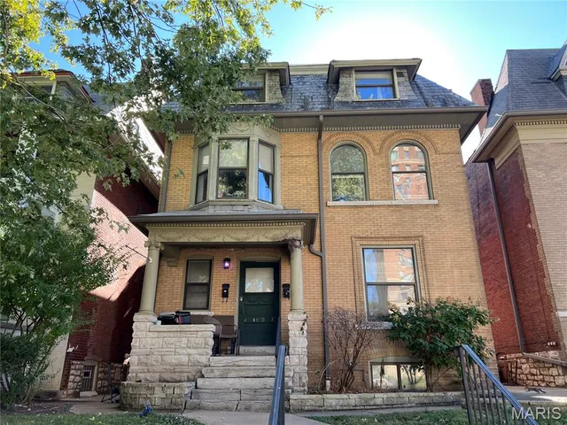 $1,995 | 4390 McPherson Avenue, St. Louis, MO 63108