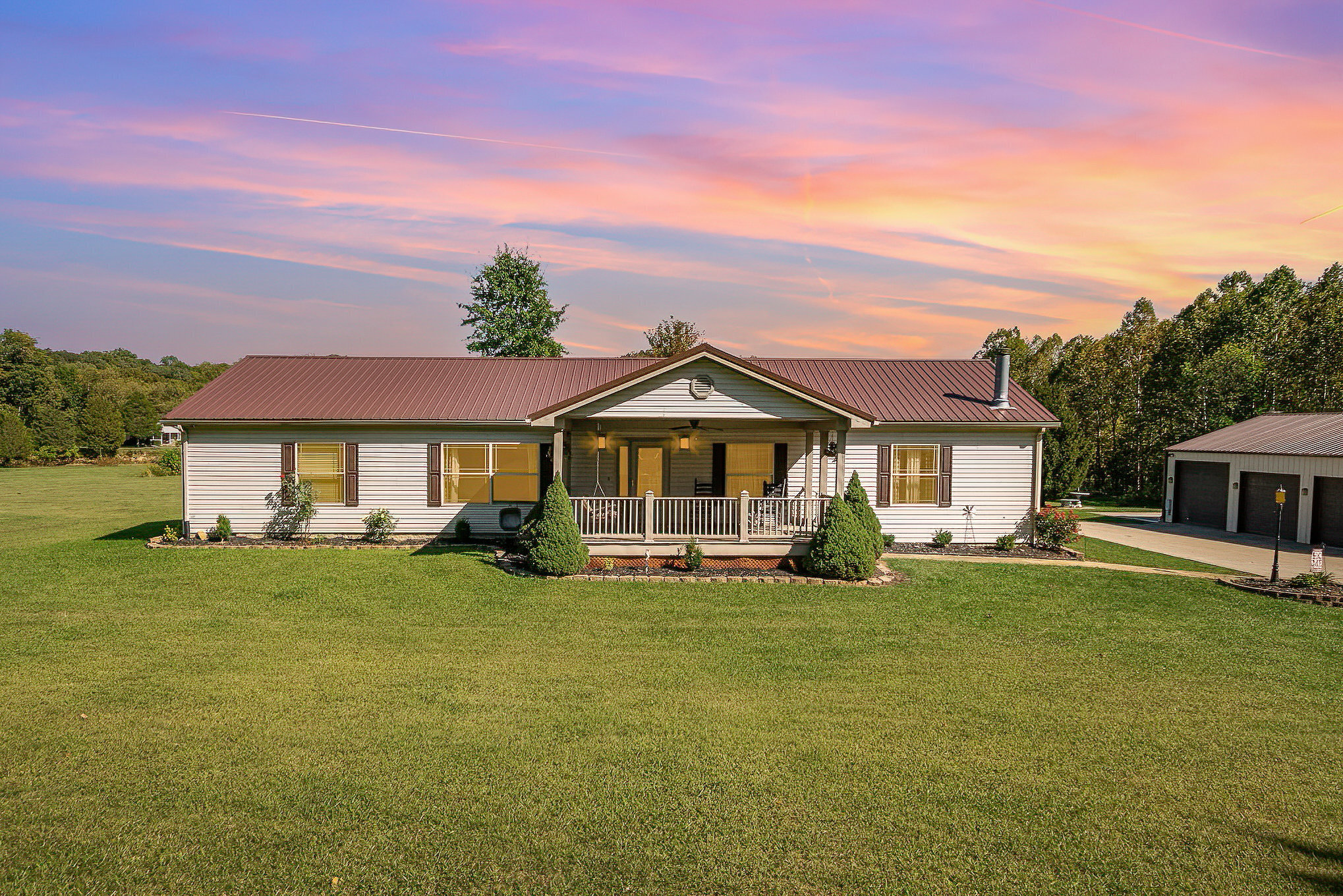 7194 Log Lick Road Florence, IN 47020 - Photo 1 of 29