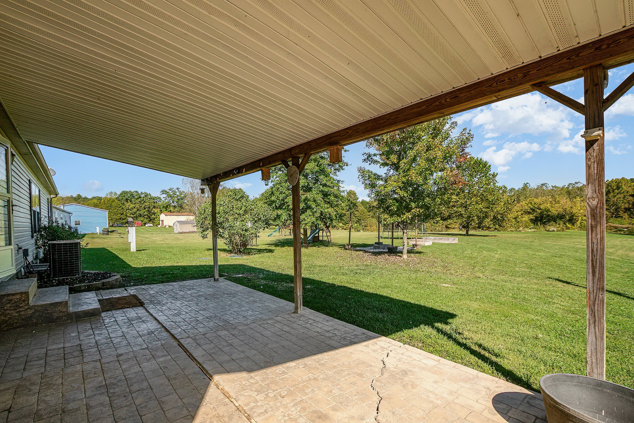 7194 Log Lick Road Florence, IN 47020 - Photo 21 of 29