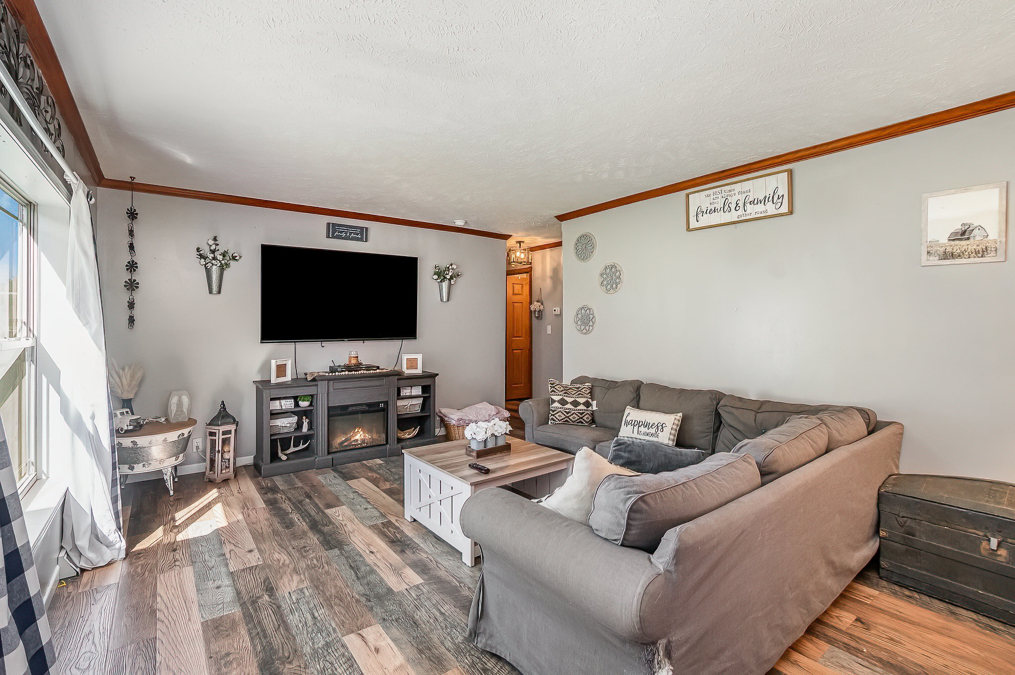 7194 Log Lick Road Florence, IN 47020 - Photo 5 of 29