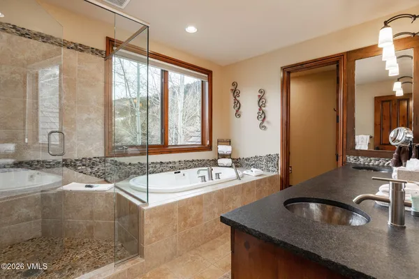 $2,950,000 | 593 Sawatch Drive, Unit PH2, Edwards, CO 81632