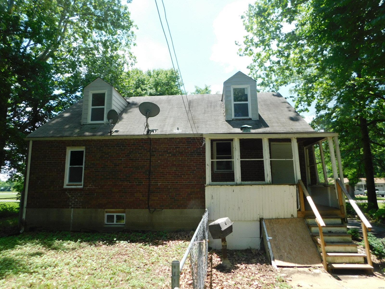 1001 Prigge Road St. Louis, MO 63138 - Photo 2 of 10