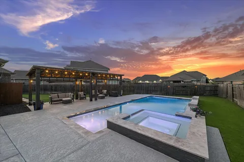 $499,000 | 26102 Pond Lily Circle, Richmond, TX 77406
