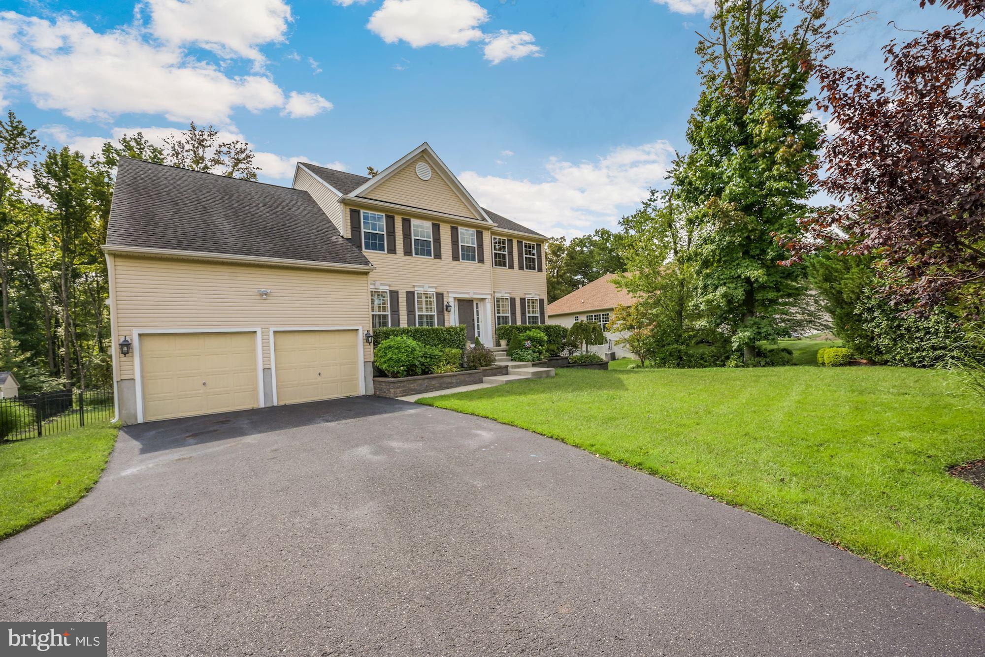 618 Lumberton Road Hainesport, NJ 08036 - Photo 3 of 36 Gallery Image 3