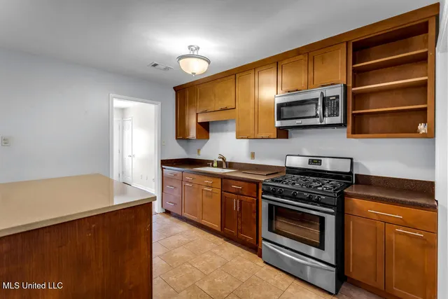 $239,900 | 7650 Lexington Drive, Biloxi, MS 39532