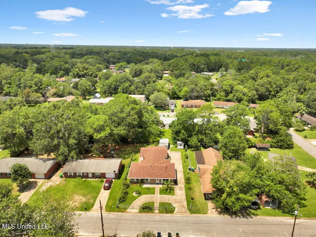 $239,900 | 7650 Lexington Drive, Biloxi, MS 39532